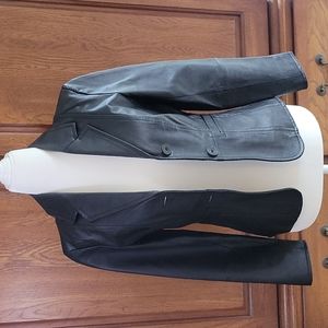 Beautiful Petite Sophisticate Leather Jacket, size 0
